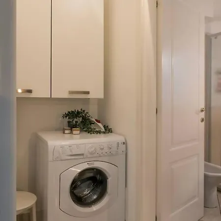 56 Direttamente Sul Mare - Red Tropical 迪亚诺马里纳